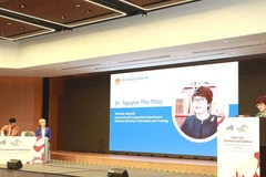 Nguyen Thu Thuy, Director of the Department of International Cooperation under the Ministry of Education and Training, delivers a speech during the discussion at APAIE. (Photo: VNA)