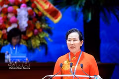Le Thi Thuy, Secretary of the Party Committee and President of the Vietnam Women’s Union for the 14th tenure (2026–2031), speaks at the 14th National Women's Congress on June 18. (Photo: VNA)