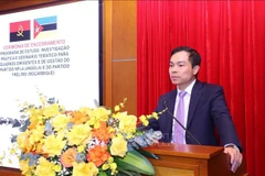 Deputy Director ofthe Ho Chi Minh National Academy of Politics Assoc. Prof. Dr. Nguyen Manh Hung speaks at the closing ceremony of the training and exchange programme on September 12. (Photo: VNA)