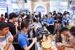 Visitors to Vietnam Dairy 2026, which is running from May 28 to 31. (Photo: VNA)