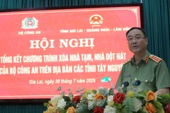 Deputy Minister of Public Security Senior Lieutenant General Pham The Tung speaks at the event. (Photo: VNA)