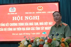 Deputy Minister of Public Security Senior Lieutenant General Pham The Tung speaks at the event. (Photo: VNA)