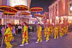 A street parade at Hanoi Creative Design Festival (Photo: hanoimoi)