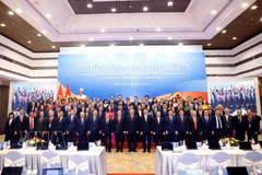 Party General Secretary and State President To Lam (centre, first row) and other delegates at the 33rd Diplomatic Conference. (Photo: VNA)