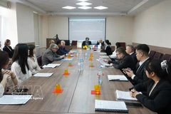 Participants in the symposium on socio-economic and scientific and technological development of Vietnam in the 21st century in Russia (Photo: VNA)