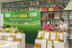 With 1,350 craft villages, 40% of the country’s total, Hanoi is considered the cradle of OCOP development. (Photo: doanhnghieptiepthi.vn)