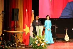 Évariste Koffi Yapi, Secretary General of Côte d’Ivoire’s Ministry of Foreign Affairs, African Integration and Ivorians Abroad, speaks at the event. (Photo: VNA)