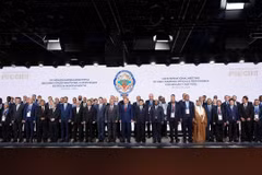 Delegates to the 13th International Meeting of High Representatives for Security Issues pose for a group photo. (Photo: VNA)