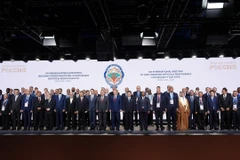 Delegates to the 13th International Meeting of High Representatives for Security Issues pose for a group photo. (Photo: VNA)