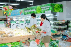 At a WinCommerce supermarket (Photo: VNA)