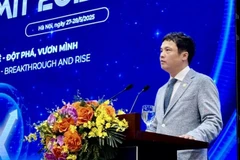 Chairman of VINASA Nguyen Van Khoa addresses the event .(Photo: VNA)