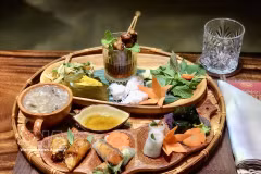 The Chao Show by the Ho Chi Minh City-based the company Dau An Show presents the flavours of Vietnam’s three regions through nine signature Vietnamese dishes. (Photo: VNA)