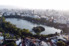 A view of the Hoan Kiem lake area, downtown Hanoi. (Photo: VNA)