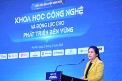 Deputy Minister of Home Affairs Nguyen Thi Ha speaks at the forum. (Photo: dantri.com.vn)