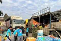 On November 22, nearly 45 tonnes of relief goods are assembled and prepared in Quang Ninh for urgent transport to Lam Dong province. (Photo: VNA)