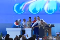 Indonesian President Prabowo Subianto inaugurates the Refinery Development Master Plan (RDMP) project at Refinery Unit V in Balikpapan City, East Kalimantan, on January 12, 2026. Source: ANTARA/YouTube Sekretariat Presiden)