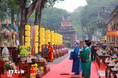 The recreation of Tien lich (calendar presentation ceremony), an important year-end ritual in which the royal court presented the new calendar for the coming year to the king, within a programme at the Thang Long Imperial Citadel in Hanoi on February 10. (Photo: VNA)