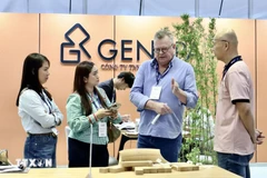 Visitors explore Vietnamese furniture products at HawaExpo 2026. (Photo: VNA)