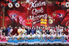 President Luong Cuong, his spouse, delegates and artists at the special Spring Homeland Art Programme 2026. (Photo: VNA)