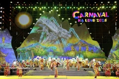 At the opening of the Ha Long Carnival 2025 (Photo: VNA)