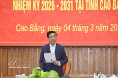 General Phan Van Giang, Politburo member and Minister of National Defence, speaks at a working session with Cao Bang province's authorities (Photo: VNA)