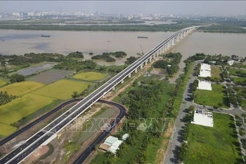 Nhon Trach bridge connecting Ho Chi Minh City and Dong Nai province (Photo: Vietjetair)