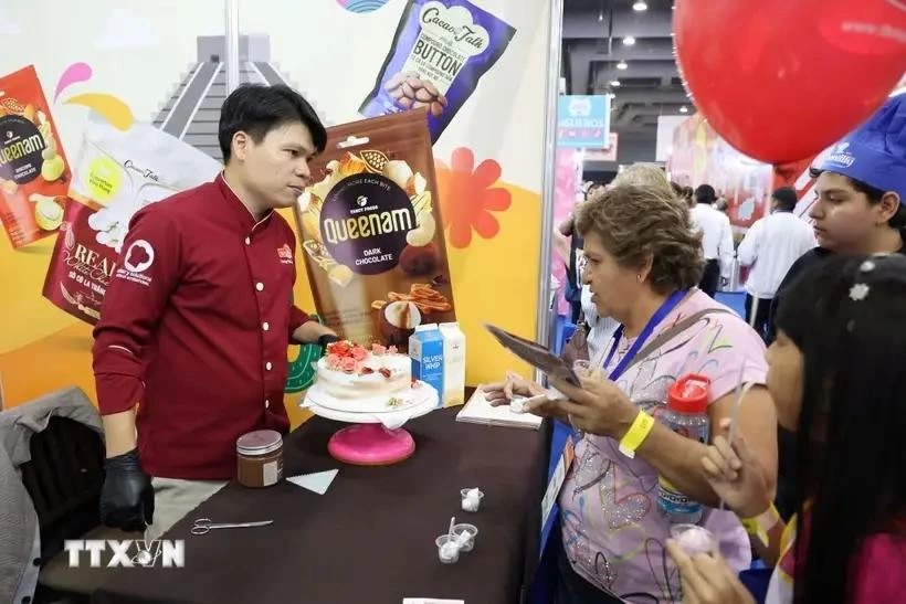 A corner of the stall run by Tan Nhat Huong at the 17th Mexipan in Mexico City, Mexico. (Photo: VNA)