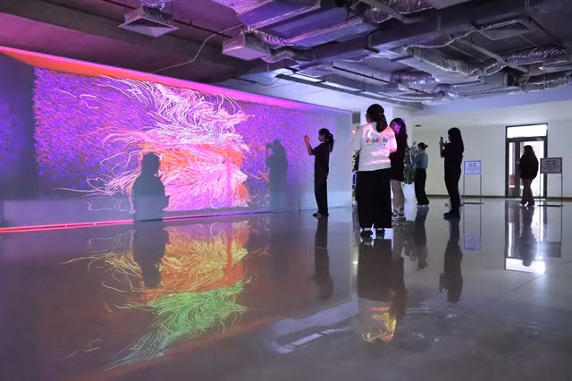 An exhibition held during the annual international ArtTech Fusion event last year (Photo courtesy of UEH)