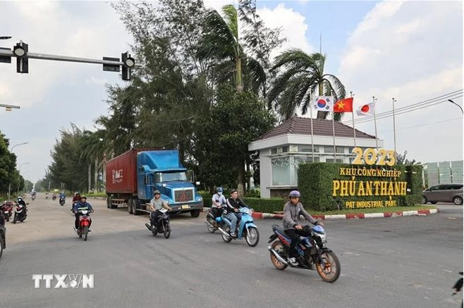 The police force in the Mekong Delta province of Long An has rolled out various measures to ensure local public security and order. (Photo: VNA)