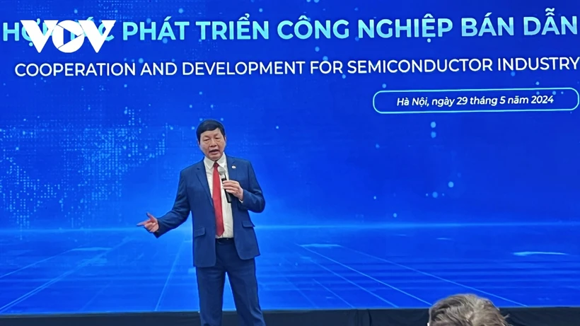 VINASA Founding Council Chairman Truong Gia Binh speaks at the event (Photo: VOV)