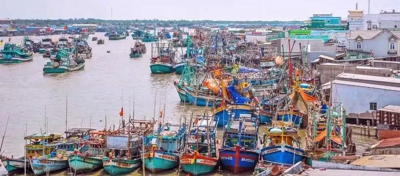 Fishing boats anchor in the Ca Mau fishery port in the southernmost province of Ca Mau (Photo: VNA)