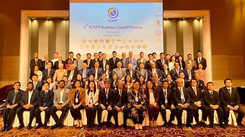 Delegates attend IBC-2 (Photo: nhandan.vn)