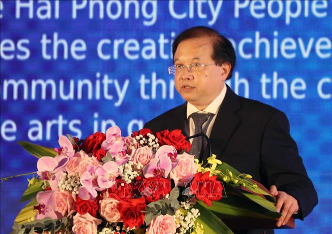 Deputy Minister of Culture, Sports and Tourism Ta Quang Dong speaks at the event (Photo: VNA)