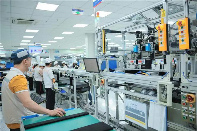 Quang Ninh province hosts many foreign direct investment projects applying modern science and technology, clean technology, and low impact on ecology. (Photo: VNA)