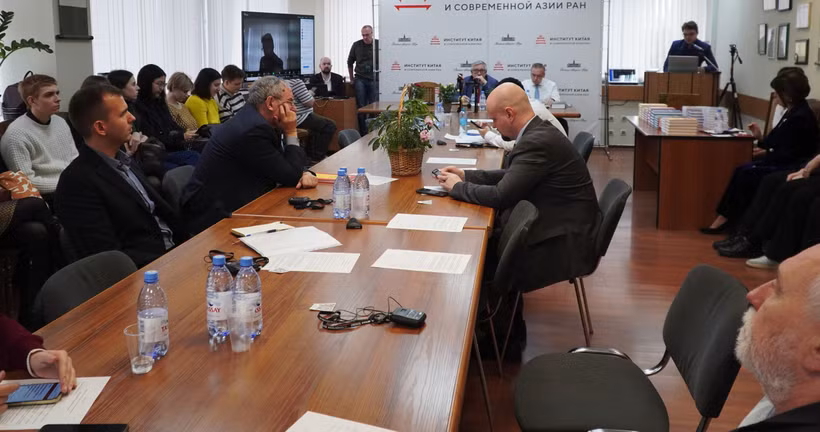 The seminar brings together Vietnamese researchers in Russia, young scientists of Vietnam and China, and experts from other specialised fields. (Photo: VNA)