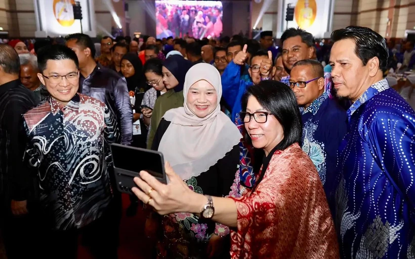 Malaysia's Education Minister Fadhlina Sidek (centre) at the 2024 National Teachers’ Day celebration in Kuantan today. (Facebook Photo )