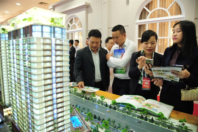 A real estate company introduces a housing project in Hanoi. (Photo: kinhtedothi.vn)