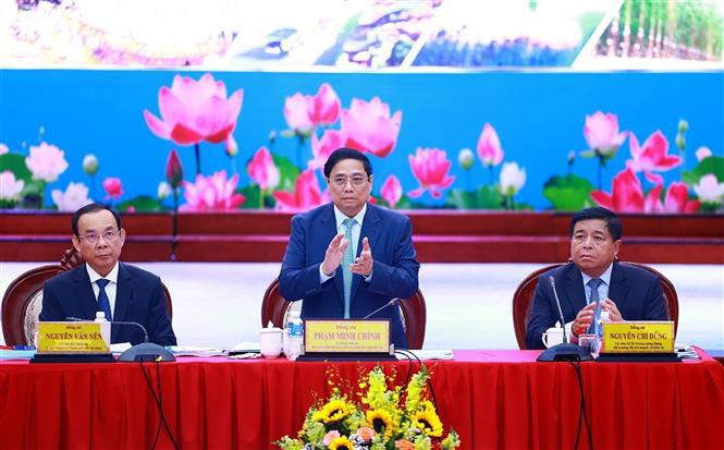 PM Pham Minh Chinh speaks at the event (Photo: VNA)
