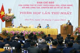 Prime Minister Pham Minh Chinh speaks at the first meeting of the Government steering committee for the development of science, technology, innovation and digital transformation, and Project No. 06 on March 18. (Photo: VNA)