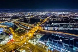 Sharing resources, technological advances needed to empower private firms to boost innovation