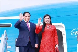 Prime Minister Pham Minh Chinh and his spouse Le Thi Bich Tran depart Hanoi on January 15 afternoon for official visits to Poland and the Czech Republic, attendance at the 55th World Economic Forum (WEF) Annual Meeting in Davos and bilateral meetings in Switzerland. (Photo: VNA)