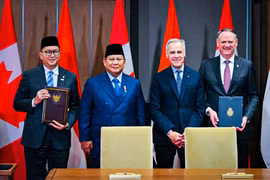 President Prabowo Subianto and Prime Minister of Canada Mark Carney witness the signing of Memorandum of Understanding between Indonesia and Canada, at the West Block, Parliament Hill, Ottawa, Canada, on Wednesday (09/24). (Photo: BPMI of Presidential Secretariat)