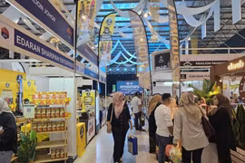 At the Melaka International Halal Festival 2025 taking place from October 16 - 19 (Photo: VNA)