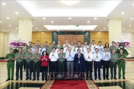 Politburo reviews preparations for 8th Congress of Central Public Security Party Committee