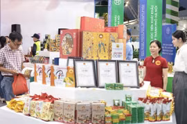 An OCOP booth displays Hanoi's staples. (Photo: VNA)