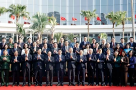 Hai Phong must become modern industrial, seaport hub: Party chief