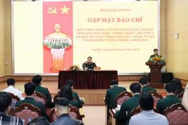At the press conference in Hanoi on April 9 to introduce the ninth border defence friendship exchange between Vietnam and China. (Photo: VNA)