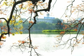 The capital city of Hanoi's iconic Hoan Kiem Lake (Photo: Hanoimoi.vn)