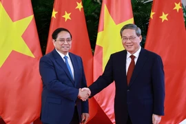PM Pham Minh Chinh holds talks with Chinese Premier Li Qiang