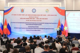At the first Vietnam - Russia people's forum in Hanoi on September 30 (Photo: VNA)